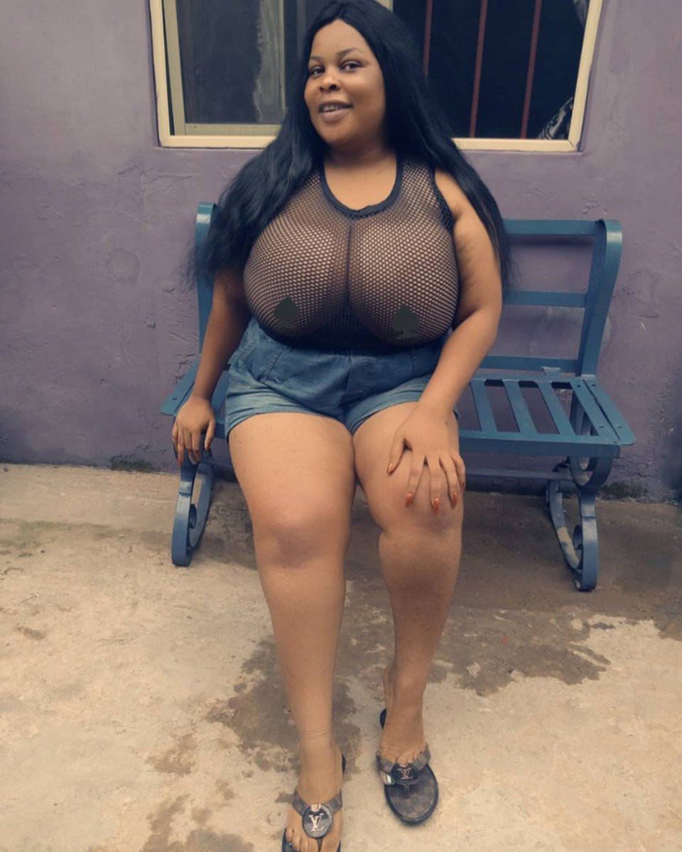 Busty Nigerian lady cause men to fall over her kinky photos on