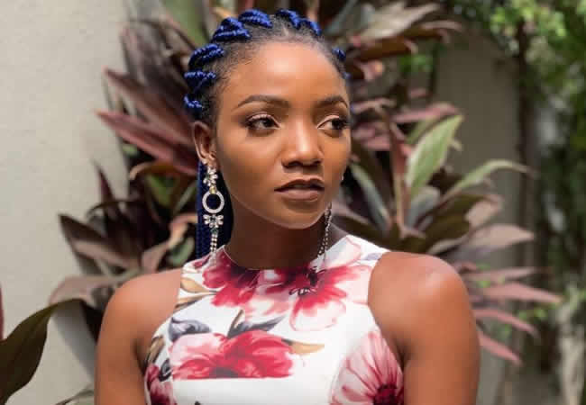 Nigerians respect fear more than religion’ – Simi speaks against the current coronavirus strategy