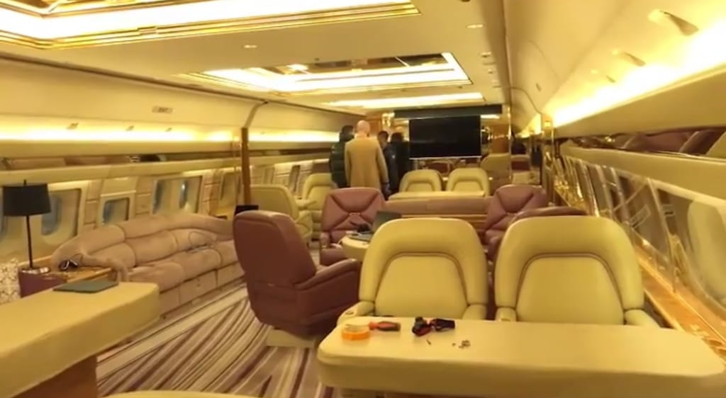 Drake acquires private jet