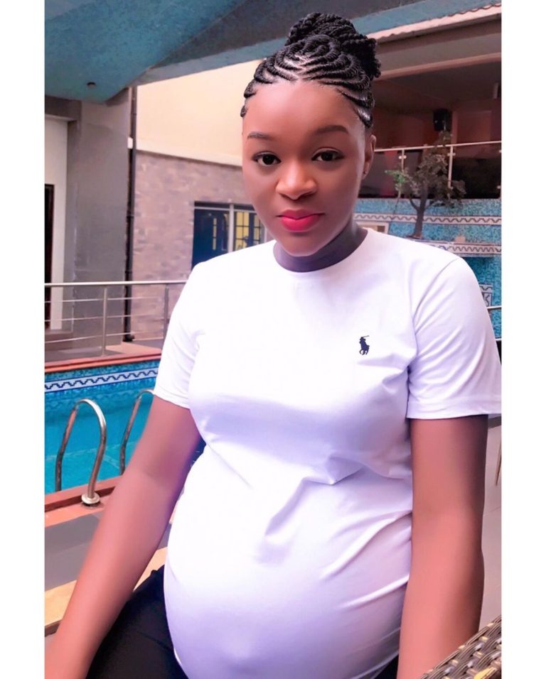 Actress, Chache Eke-Faani flaunts post baby bod (Photos) - YabaLeftOnline