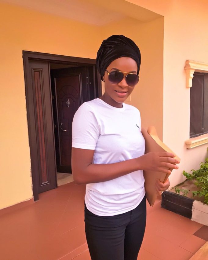 Actress, Chache Eke-Faani flaunts post baby bod (Photos) - YabaLeftOnline