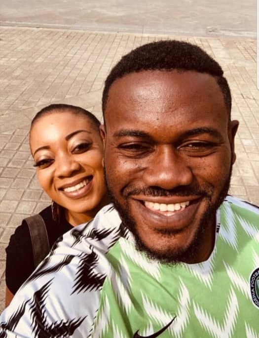 Deyemi Okanlawon takes wife