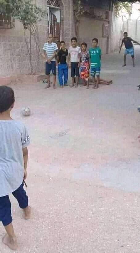 Algeria kids mock Super Eagles