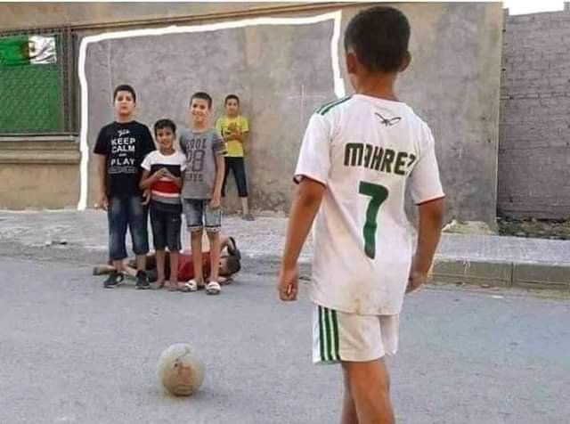 Algeria kids mock Super Eagles