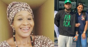 Kemi Olunloyo congratulates