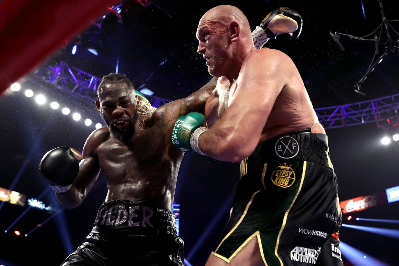 Tyson Fury defeats Deontay Wilder