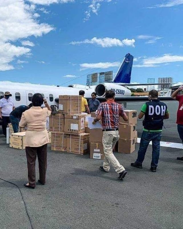 airplane carrying Coronavirus materials