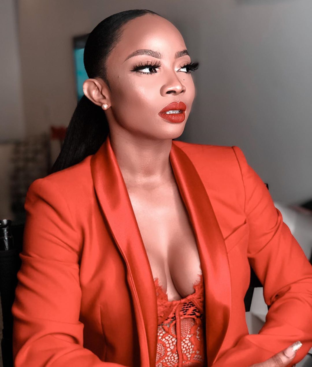 Lockdown Extension: “Credit everyone’s account even if it’s N10k” – Toke Makinwa tells FG