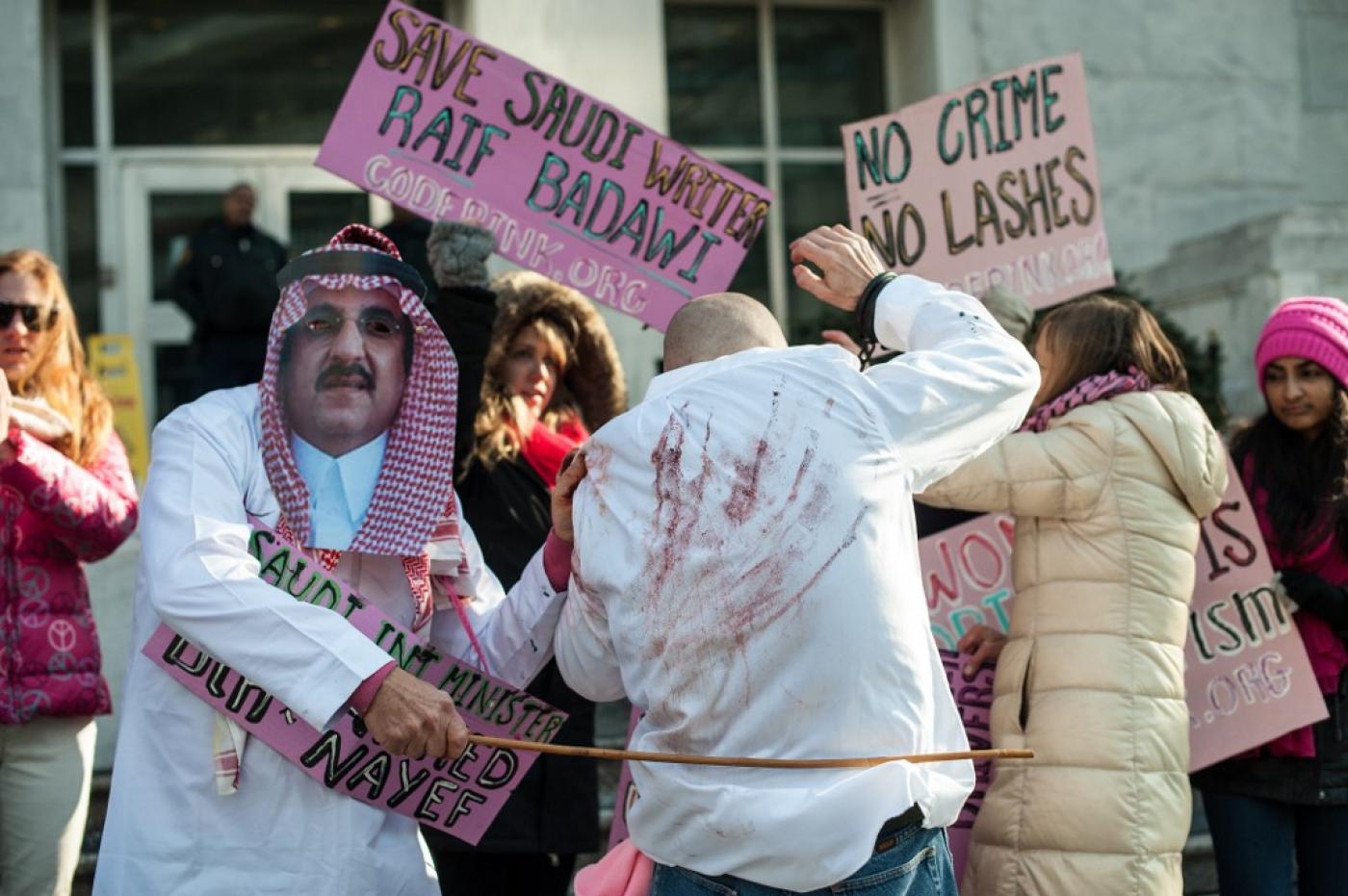 Saudi Arabia abolishes flogging