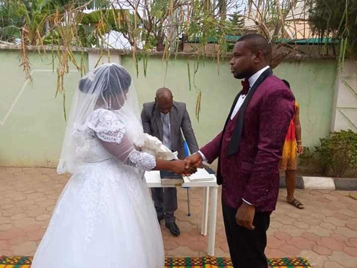 Couple gets married in their compound in Kaduna State