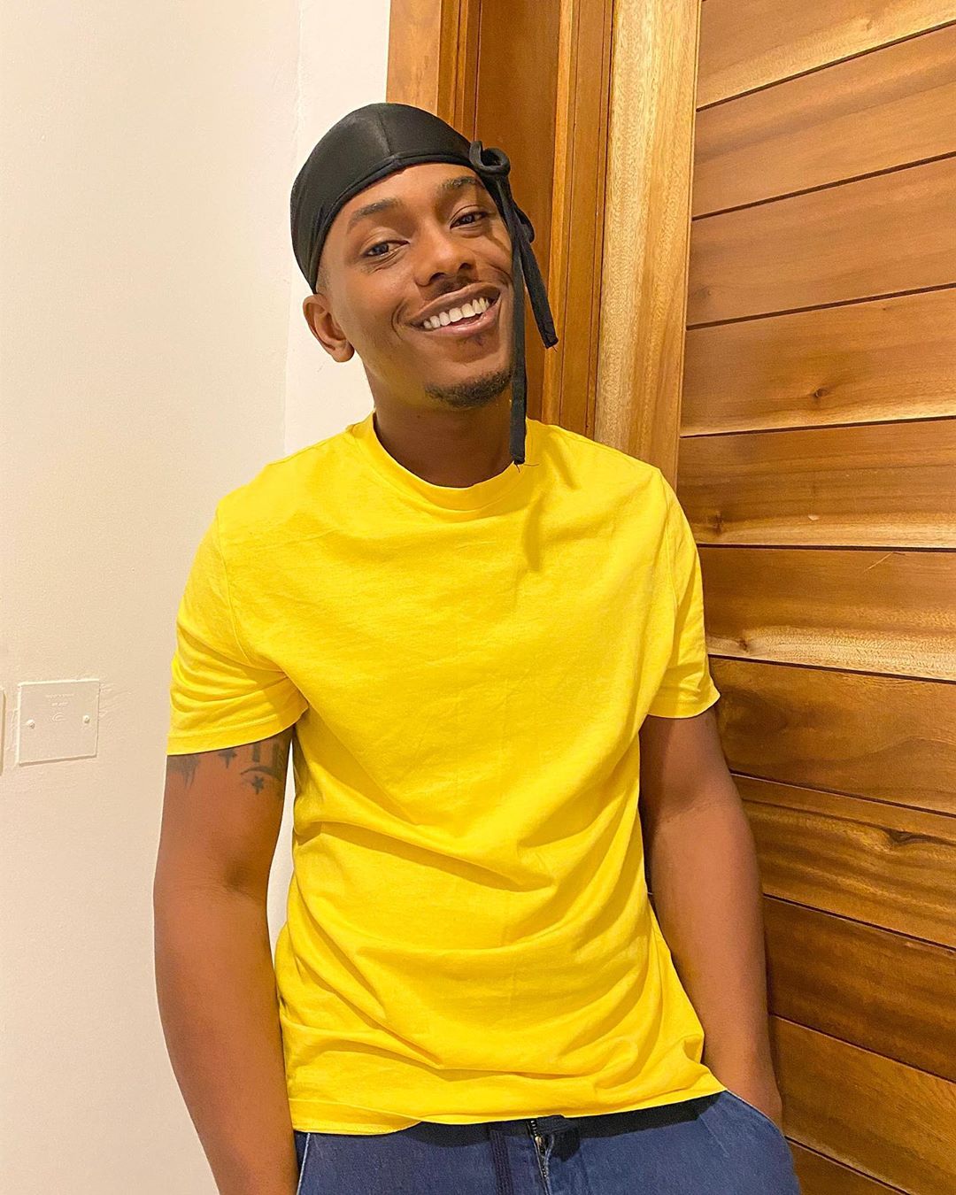 32 year old actor Timini Egbuson under fire for allegedly dating an