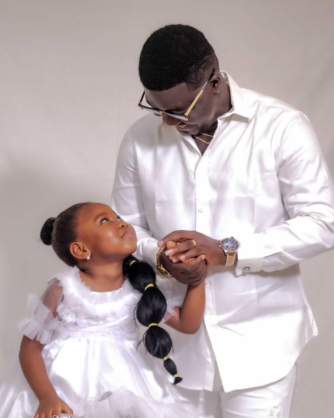  Seyi Law celebrates daughter