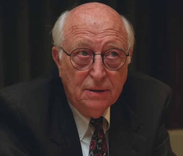 Bill Gates loses father, William Gates Sr, aged 94