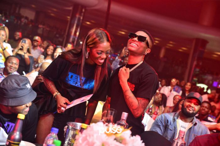 Tiwa Savage ignores Wizkid