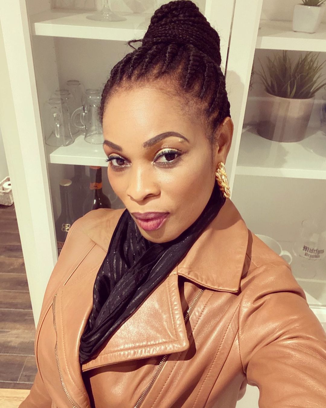 georgina slams Desmond