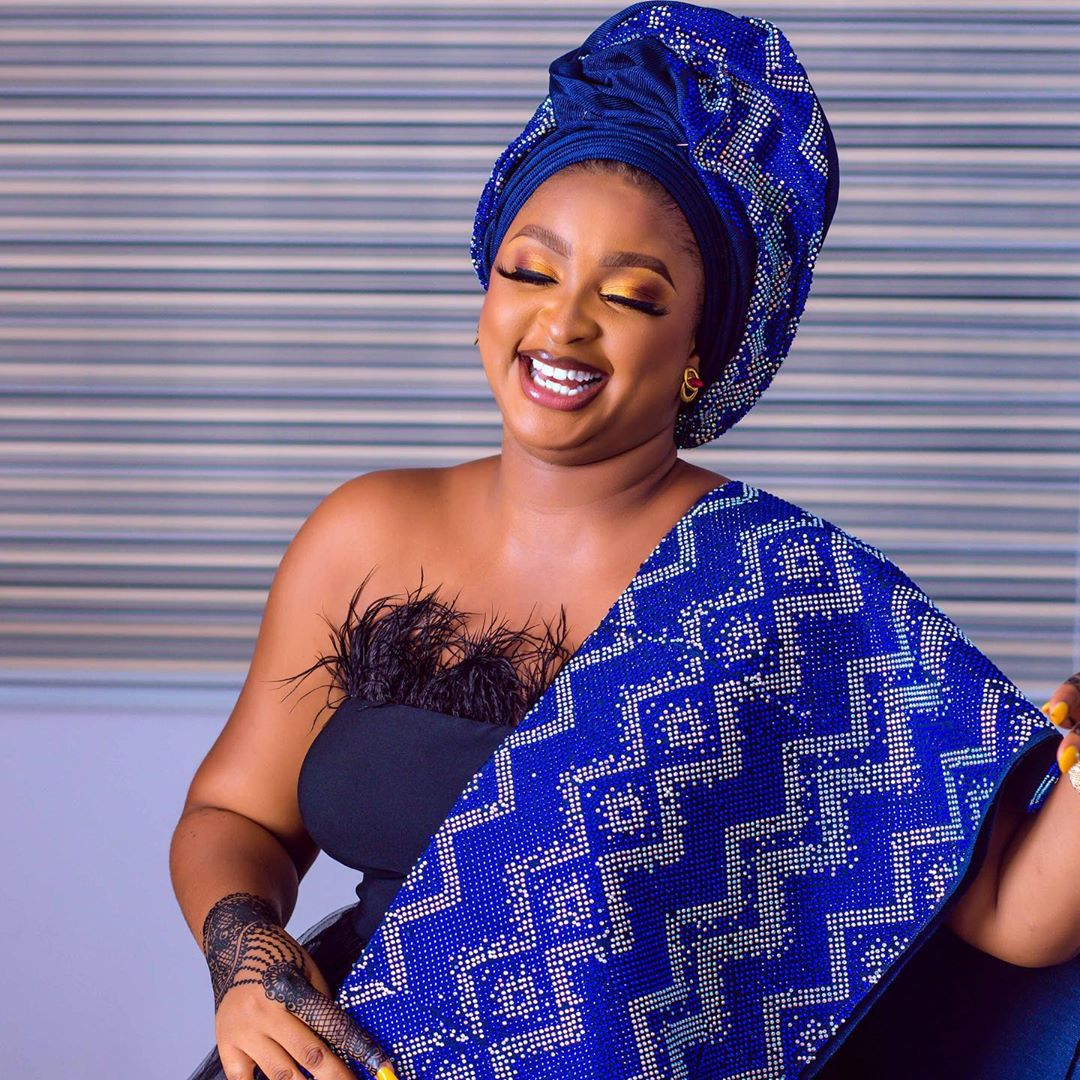 Etinosa advises women