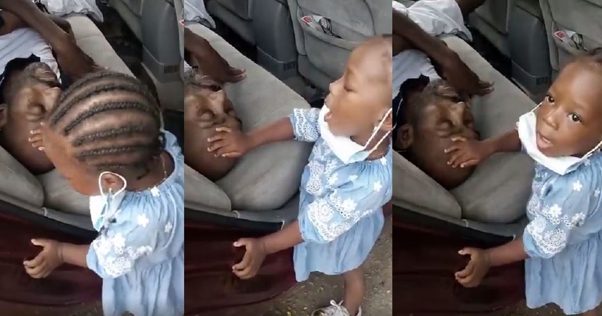 little girl pray