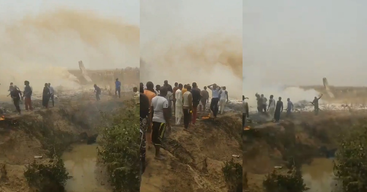 Military aircraft crashes near Abuja airport ; No survivors recorded. (Video)