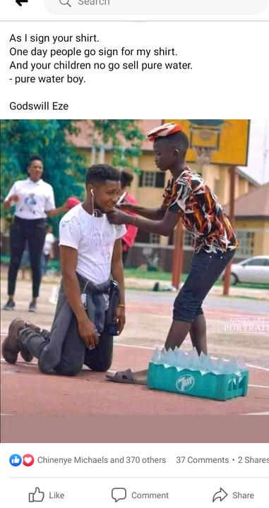 student knelt