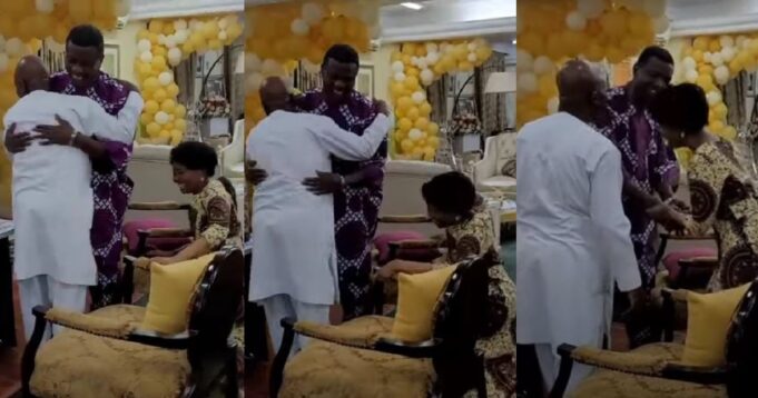Bishop Oyedepo’s wife kneeling