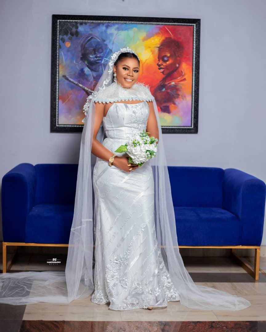Nigerian Bride Appreciates 