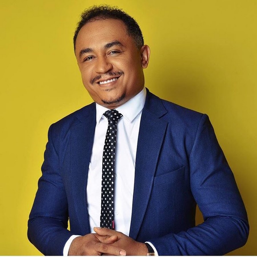 Daddy Freeze reacts 