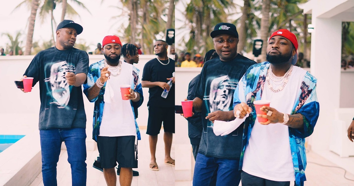 “Help me beg my Oga not to sack me,” Singer Davido’s PL Manager, Israel, begs Nigerians