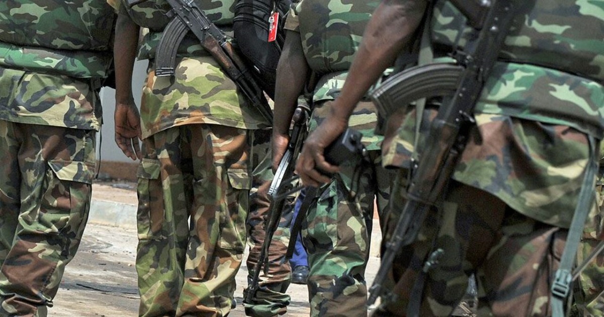 Soldier orders married woman to slap her husband after she’d assaulted him not knowing he was a soldier
