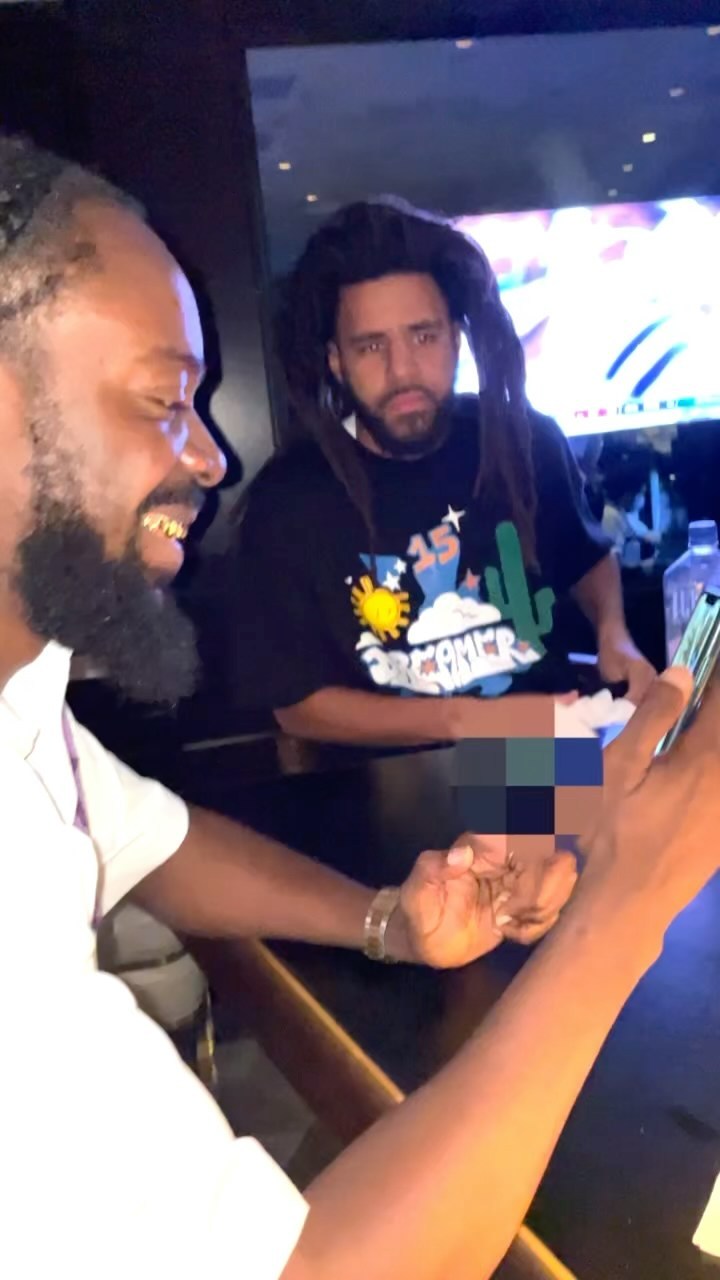 “This is how you know AG Baby is my Baby.” – Simi writes after Adekune Gold FaceTimed her with rapper J. Cole (Video) 2 ag 1