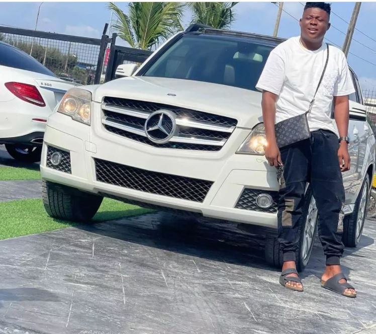 Instagram comedian, Ben Cash buys himself a new Mercedes Benz (Photos) 3 bc