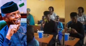 Yemi Osinbajo eating