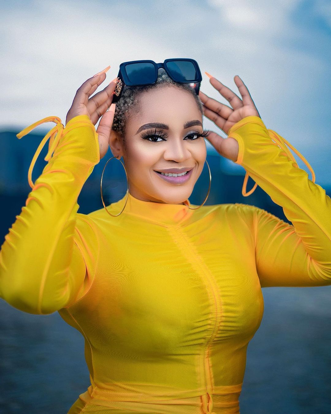 Ladies stay where you find peace. Never bow to pressure” – Actress, Uche Ogbodo advises women as she shares photo with her man