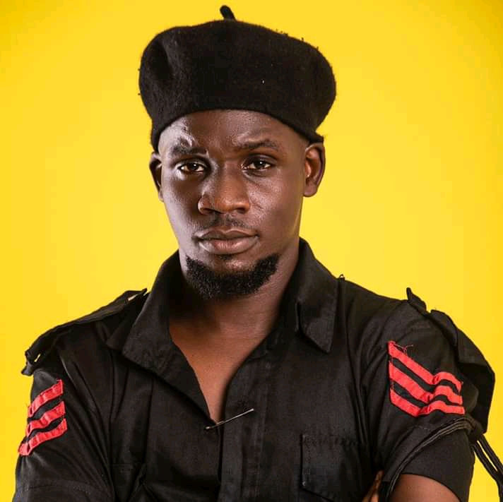 Instagram comedian, Officer Woos splashes millions of naira on his dream car (Video) 3 Officer Woos splashes
