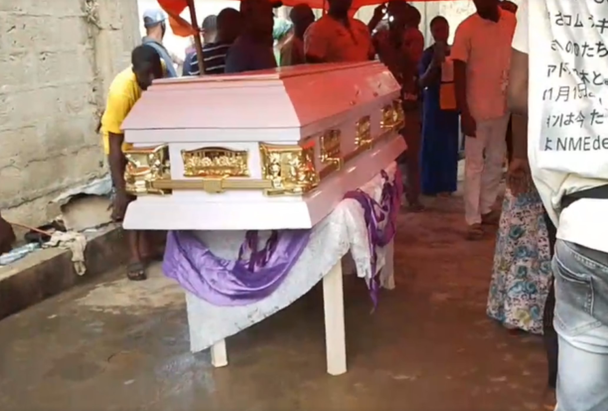 Photos from the burial of Late veteran actor, Baba Suwe 7 suwe burial 04