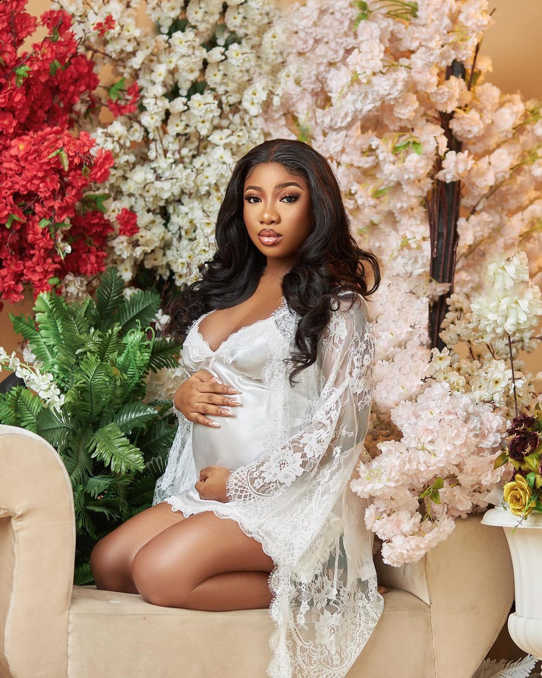 “I was bedridden and vomited for 25 weeks” – Rapper, Mocheddah recounts her pregnancy struggles. 3 Mocheddah recounts