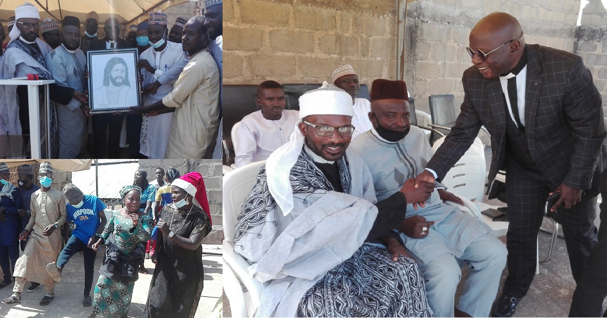 Muslims worship with Christians at Kaduna Christmas service