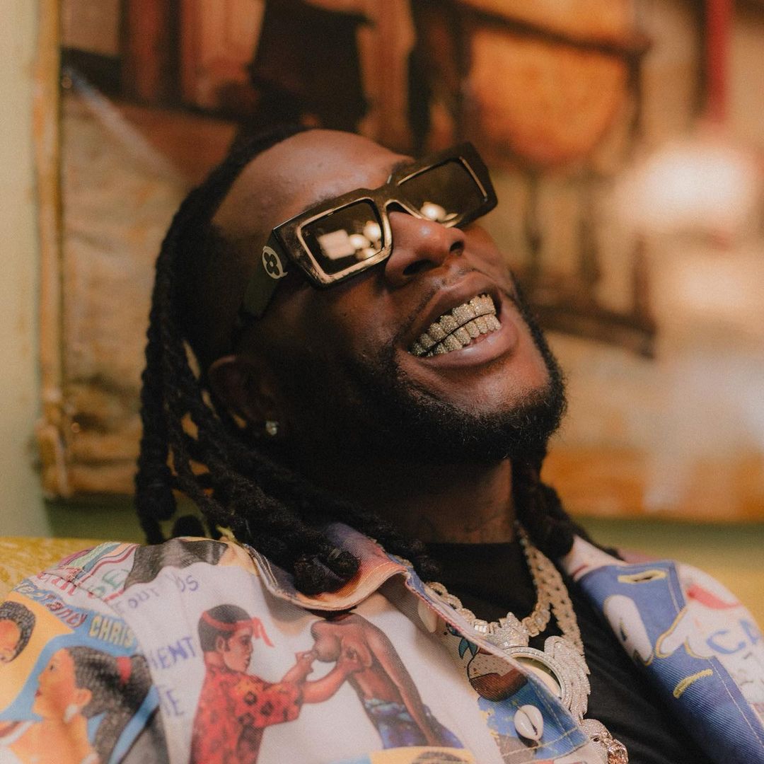 African Giant Doings – Burna Boy acquires Lamborghini 2022 model (Photos+Video) 3 207018472 3038564893133970 4340512333380051960 n 1