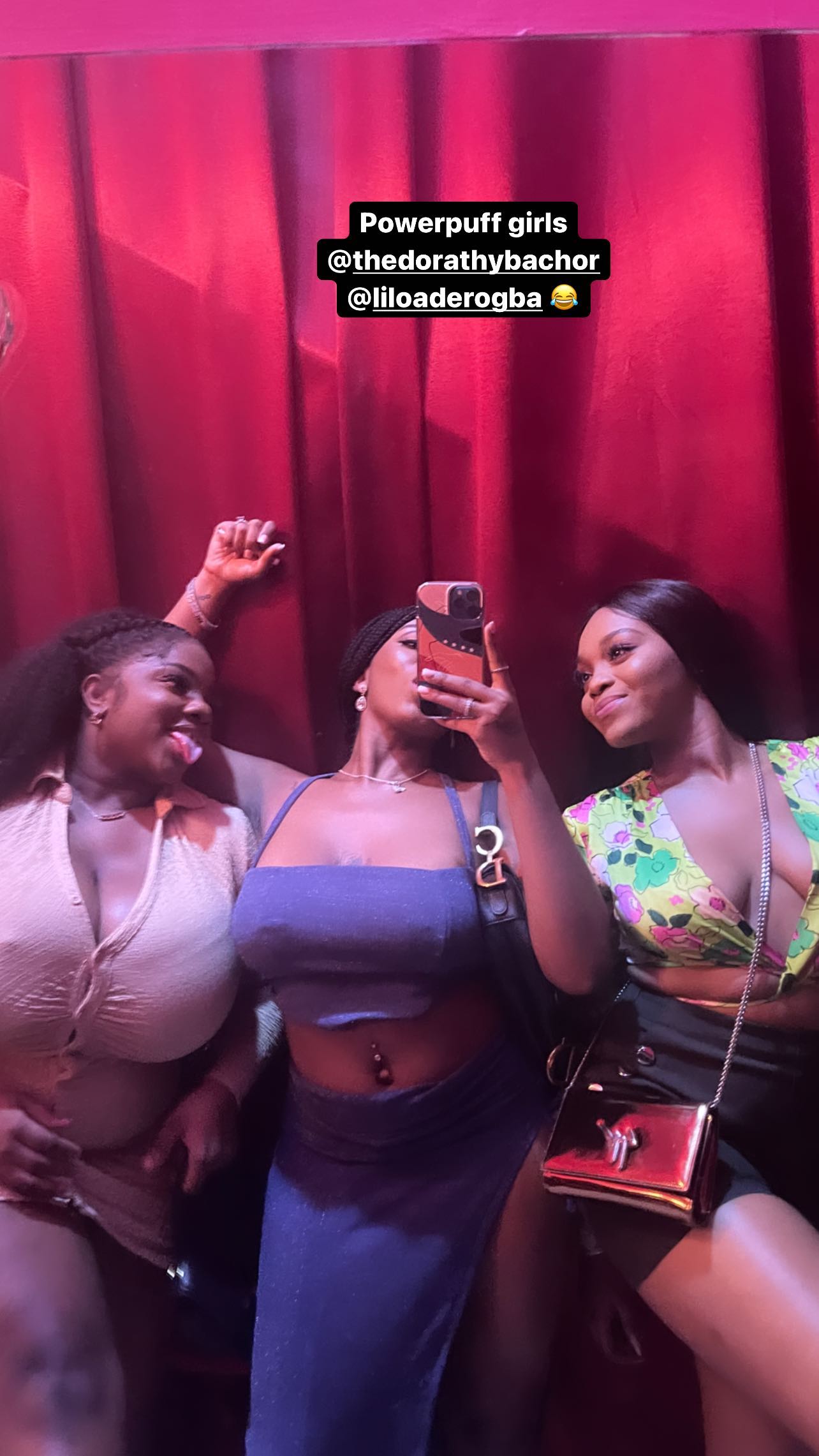 BBNaija star, Angel shows off wads of cash a stranger gifted her at a club for being beautiful (Video) 4 Angel shows