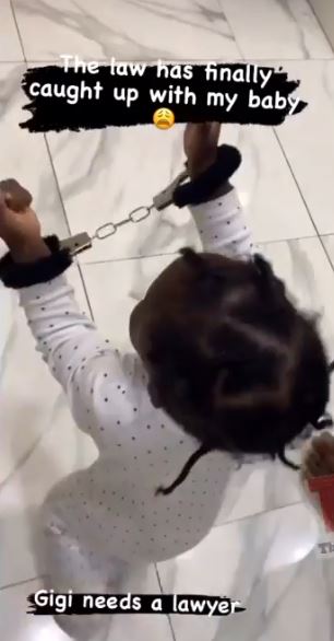 Comedian, Crazeclown explains why he ‘arrested’ and ‘detained’ his one-year-old daughter (video) 4 arrste
