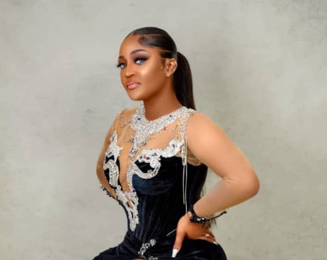 Timaya's babymama, Barbara, shades