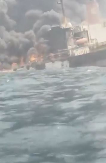 Oil workers missing as vessel explodes in Delta state (video) 4 vessel explodes