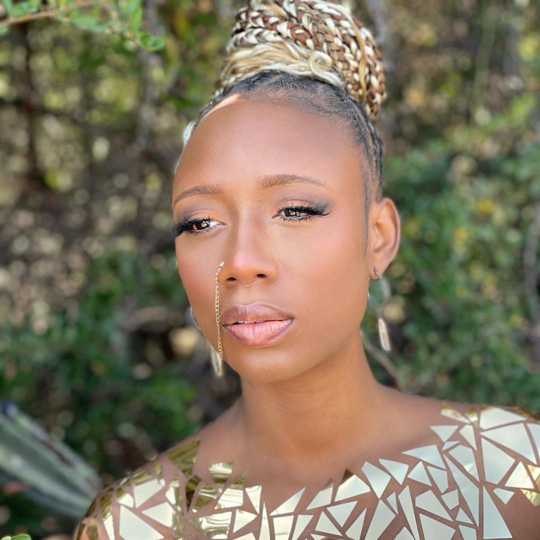 “Are you mad?” – Korra Obidi lashes out at those telling her to leave social media amid her marriage crisis (video) 3 241967710 293826639214493 3936285910706572384 n