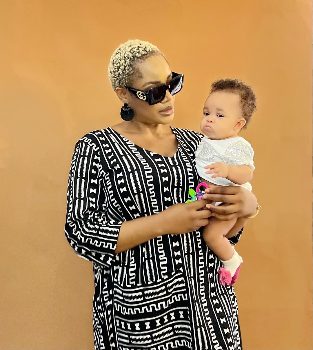 “After all my suffer for 9 months” – Actress, Uche Ogbodo in severe pains after her daughter said ‘Papa’ as her first word (video) 3 Uche Ogbodo in severe