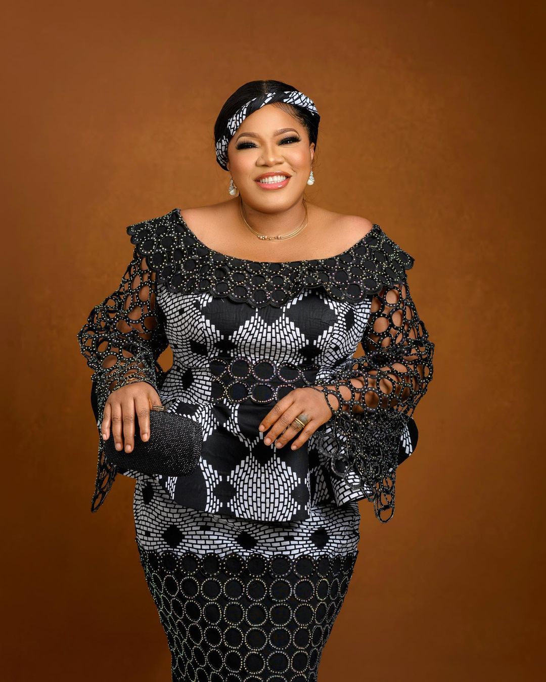 JusticeforBamise: “Why are BRT buses not fitted with CCTV cameras?” – Actress Toyin Abraham slams Lagos state government 3 Actress Toyin Abraham slams