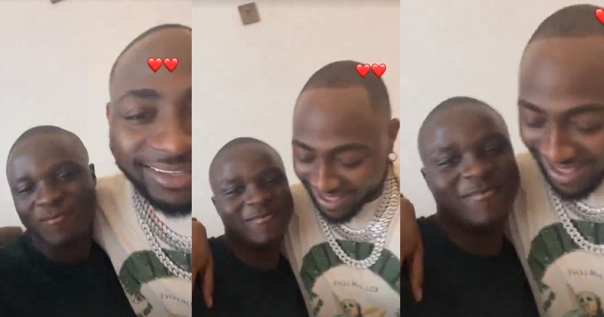 Davido screams in excitement as late Obama DMW’s son, Abdulmaleek visits him in his Banana Island mansion (video)