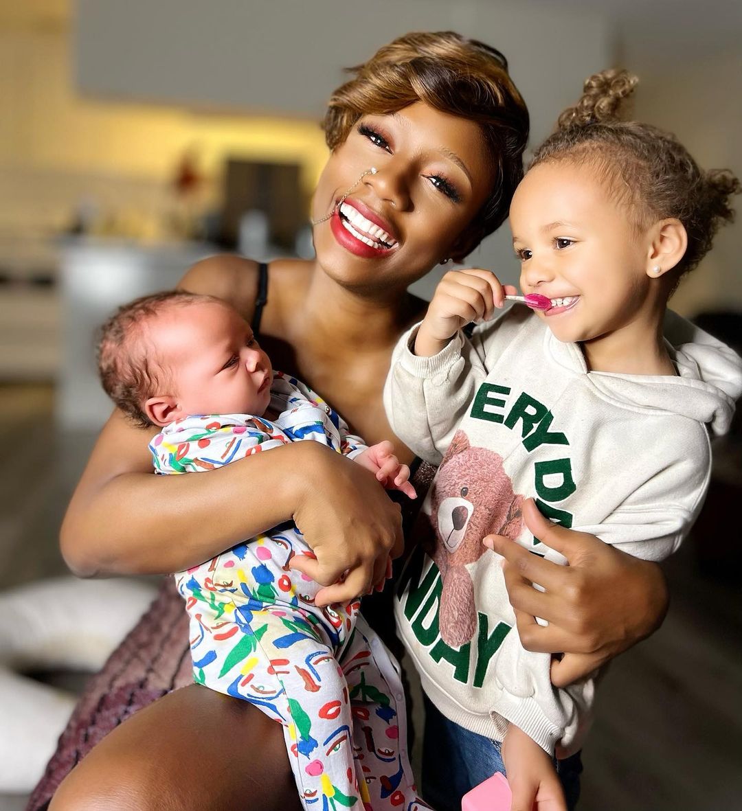 Korra Obidi lays curses on those reporting her to child protective services, accusing her of abusing her kids (video) 3 278065732 3173380222883280 4864815956553845083 n