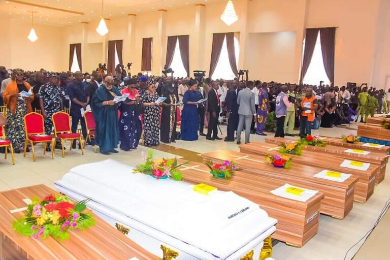 Photos and video from the funeral mass of the victims of Owo Catholic Church attack 3 owo june 5