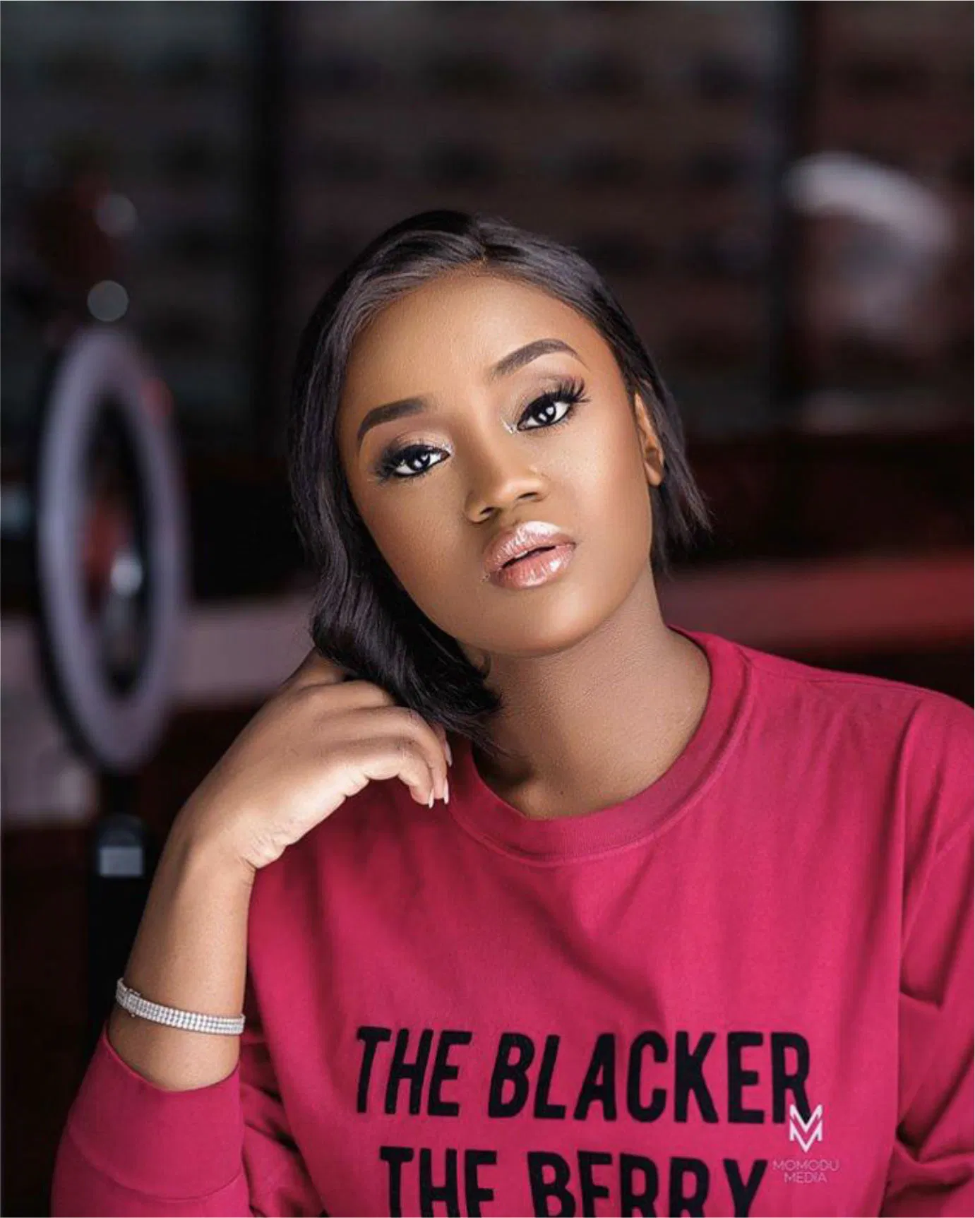 Chioma reacts to Davido’s flattering comment on her post (Screenshot)