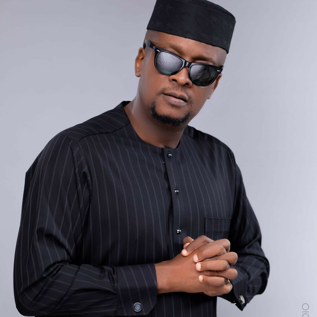 Charles Novia writes