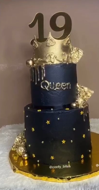 This lady says she just turned 19 and social media can’t keep calm (VIDEO) 5 19 birthday 2